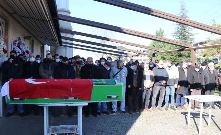 Beyin kanaması geçiren milli takım antrenörü son yolculuğuna uğurlandı