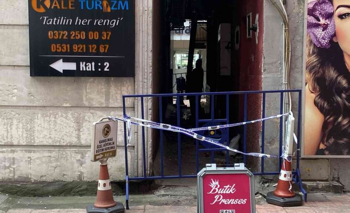 Binadan kopan taş parçası az kalsın kazaya davetiye çıkarıyordu