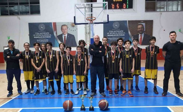 Bozüyük Belediyesi Eğitim ve Spor Kulübü basketbolda il birincisi oldu