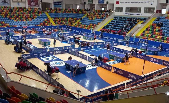 Bursa Büyükşehir Belediyespor, Masa Tenisi Süper Ligi’nde 4 maçta 3 galibiyet elde etti