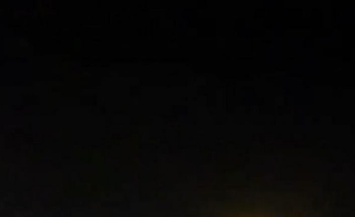 Bursaspor taraftarları takım otobüsünün önünü keserek ’’yönetim istifa’’ sloganı attı