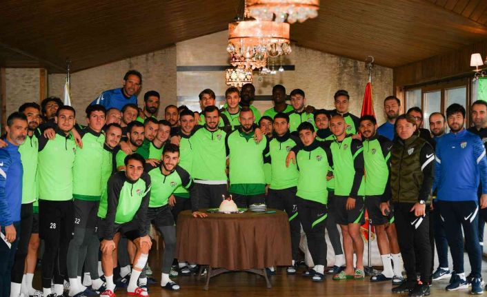 Bursaspor’da Büyükşehir Belediye Erzurumspor maçı hazırlıkları devam ediyor