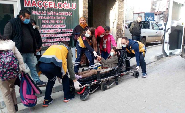 Çorlu’daki kazada üzücü anlar: Acı çeken küçük kıza anne tesellisi