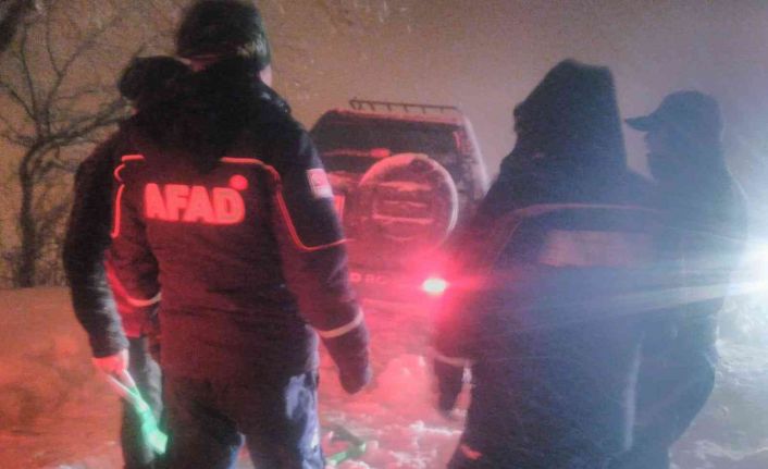 Çorum Afet ve Acil Durum Yönetimi Merkezi’nde yoğun kar mesaisi
