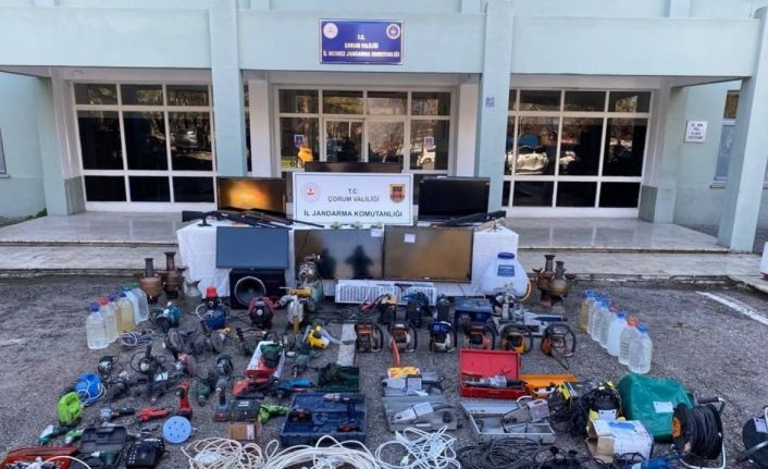 Çorum’da oluşturulan özel ekipler, 7 hırsızı kıskıvrak yakaladı