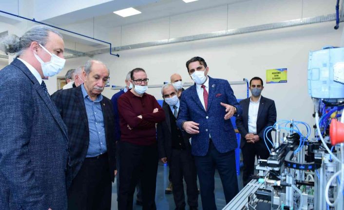 Emirdağ Ticaret ve Sanayi Odası’ndan Özel EOSB Mesleki ve Teknik Anadolu Lisesi’ne ziyaret