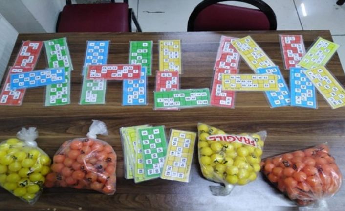 Eskişehir’de kumar operasyonu: 43 kişiye 76 bin 398 TL ceza kesildi