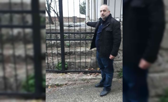 Fatih Sultan Mehmet’in torununun türbesi görenlerin içici acıtıyor