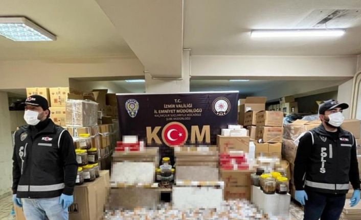 İzmir’de 13 ayrı kaçakçılık operasyonunda 18 kişiye işlem
