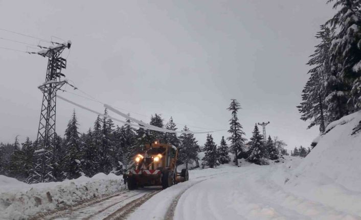 Kahramanmaraş’ta karla mücadele