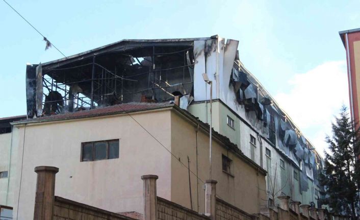 Karaman’da yanan bisküvi fabrikasındaki hasarın boyutu gün ağırınca ortaya çıktı