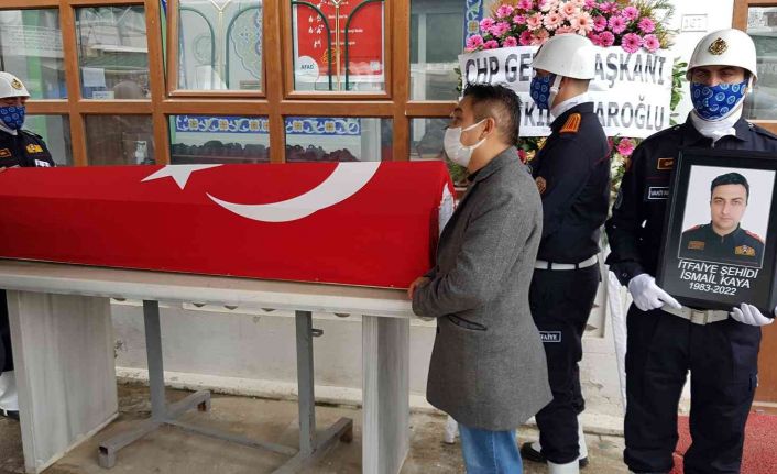 Kazada hayatını kaybeden itfaiyeciler son yolculuklarına uğurlandı