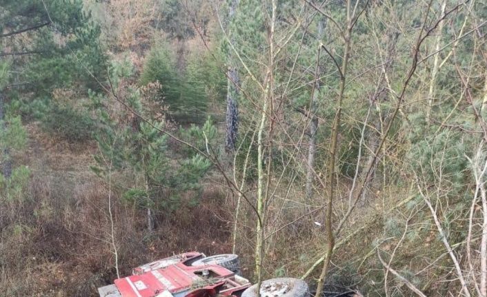 Kazaya giden itfaiye kaza kırım ekibi kaza yaptı: 3 ölü 1 ağır yaralı