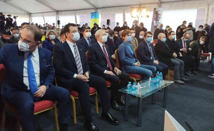 Kılıçdaroğlu ve Akşener Beylikdüzü’nde açılış ve temel atma törenine katıldı