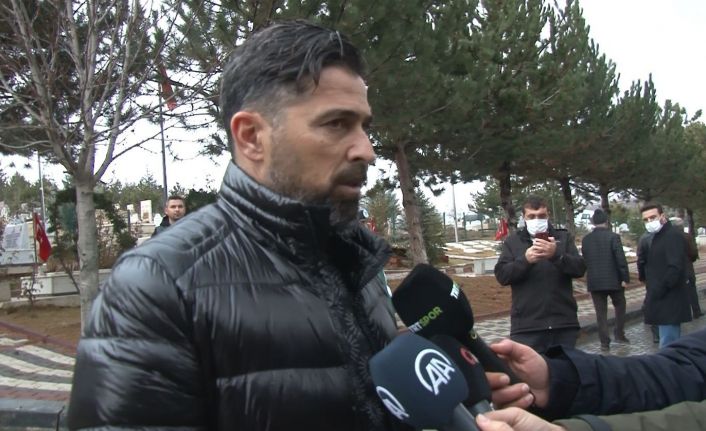 Konyaspor Teknik Direktörü İlhan Palut: “Üzüntülerimizi anlatacak bir kelime bulamıyorum”