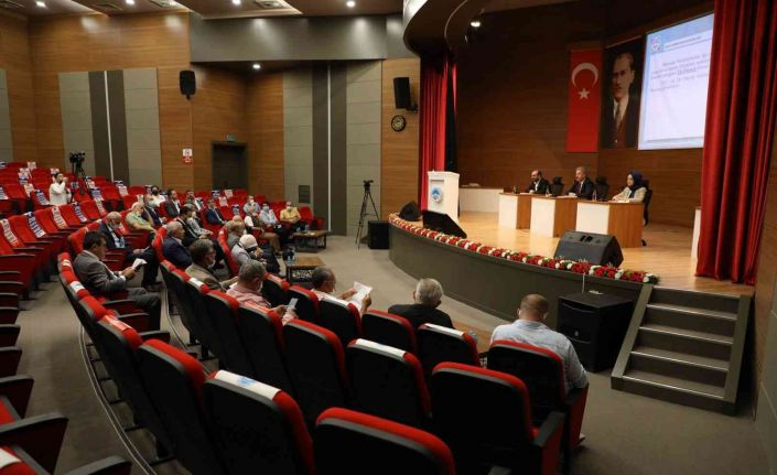 Meclis ve encümen uyum içinde Melikgazi için çalışıyor