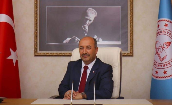 Milli Eğitim Müdürü Başyiğit: “Okul hayatını ilimle, irfanla dolu dolu geçirin”