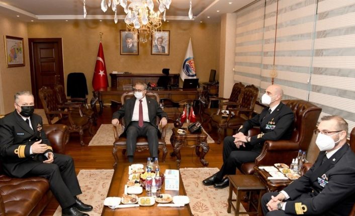 NATO Daimi Deniz Görev Grubu-2 gemi komutanlarından Vali Su’ya ziyaret