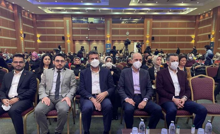 Numan Kurtulmuş: “Kur’an eğitimine Orta çağ zihniyeti demek, karanlık bir CHP zihniyetidir”