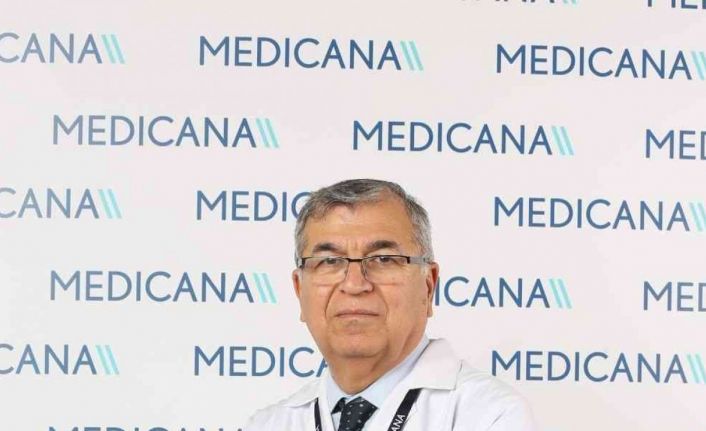 Prof. Dr. Reşit Mıstık: “Korona virüs yayılmaya devam ettiği sürece yeni varyant ve mutasyonlar göreceğiz”