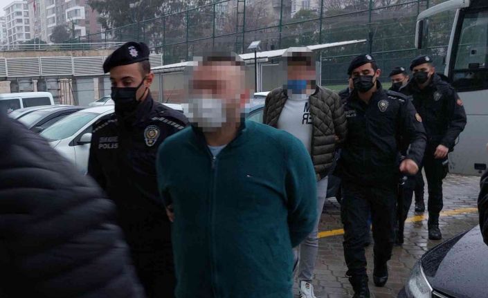 Samsun’da ele geçirilen 13 bin 328 hapla ilgili 6 kişi adliyeye sevk edildi