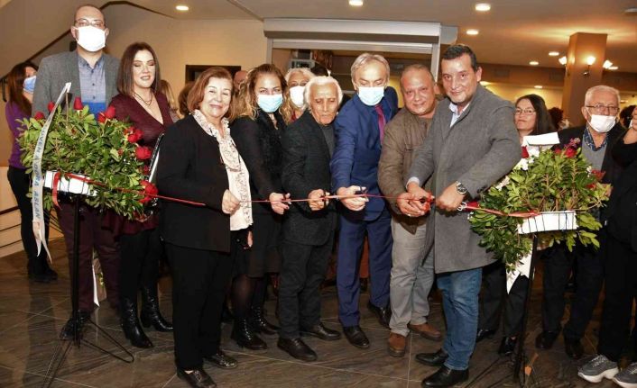 Sanatseverler Narlıdere’deki resim sergisinde buluştu