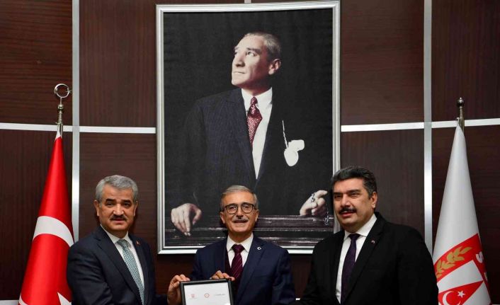 Savunma Sanayii Başkanlığı’ndan YSK’ya yüksek teknolojili yeni veri merkezi