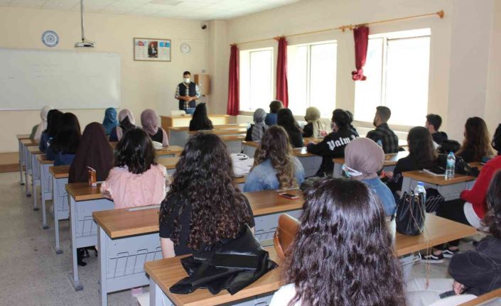 Sivas Cumhuriyet Üniversitesi 2. dönem tamamen yüz yüze eğitme geçmeyi planlıyor