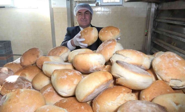 Somuncu Baba’nın 630 yıllık geleneğini yaşatıyorlar...Kapı kapı ücretsiz dağıtıyorlar