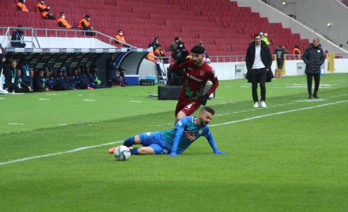 Spor Toto Süper Lig: Hatayspor: 0 - Çaykur Rizespor: 0 (Maç devam ediyor)