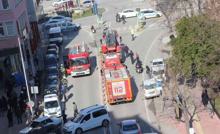 Su buharına yapılan ’yangın’ ihbarı itfaiyeyi de şaşırttı