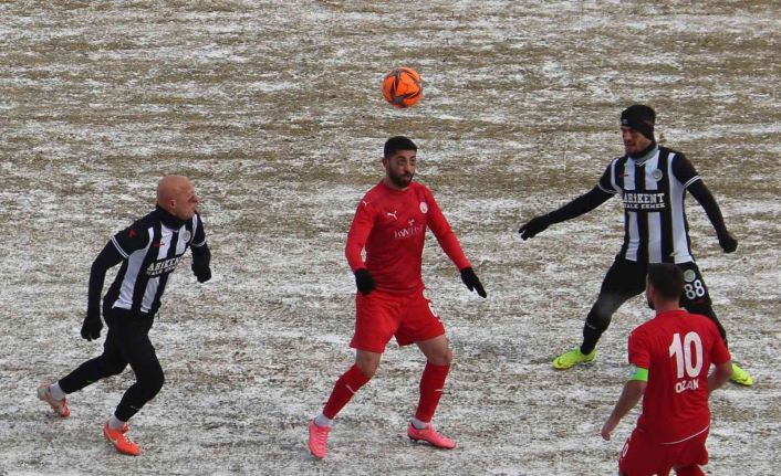 TFF 2. Lig: Sivas Belediyespor: 1 - Etimesgut Belediyespor: 1