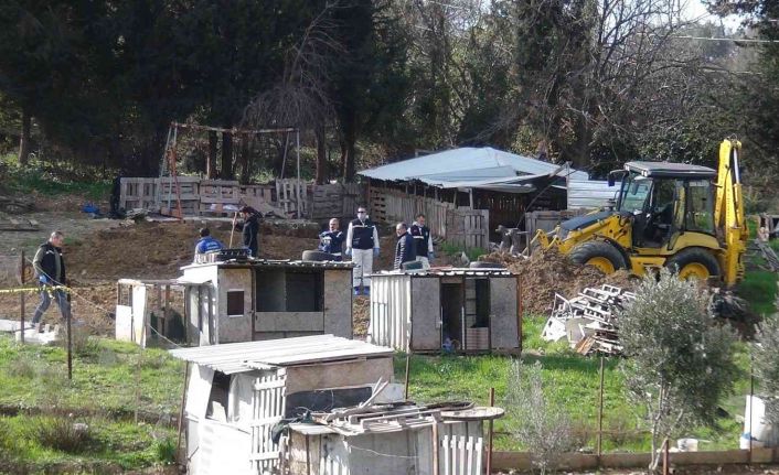 Vahşice katledilen kadının kardeşi konuştu: “Nasıl bir namussuzsa Rüstem’le birlikte katlettiler kardeşimi”