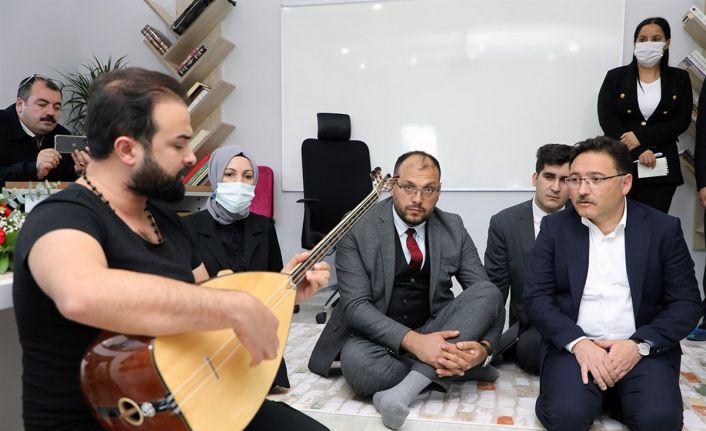 Vali Çiçek, Kadın Kültür Evi’nin konuğu oldu