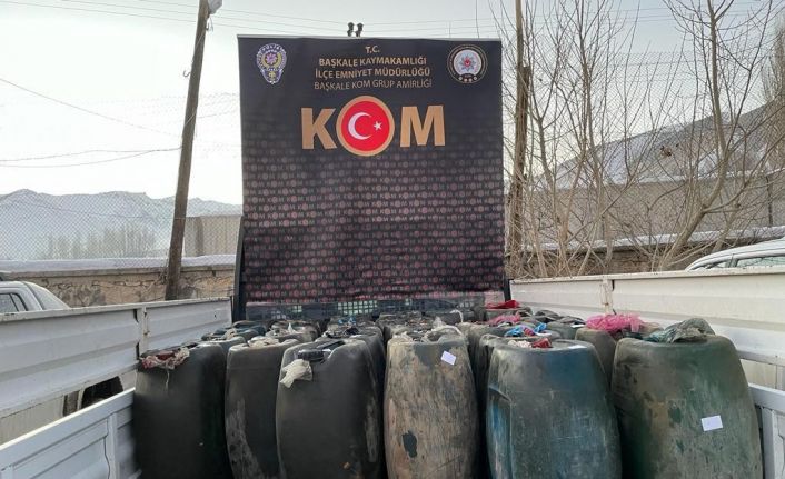 Van’da 200 adet av tüfeği ile 2 bin 100 litre kaçak mazot ele geçirildi
