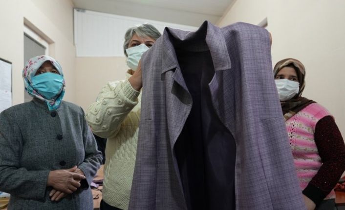 YASMEK kurslarıyla kadınlar meslek sahibi oluyorlar