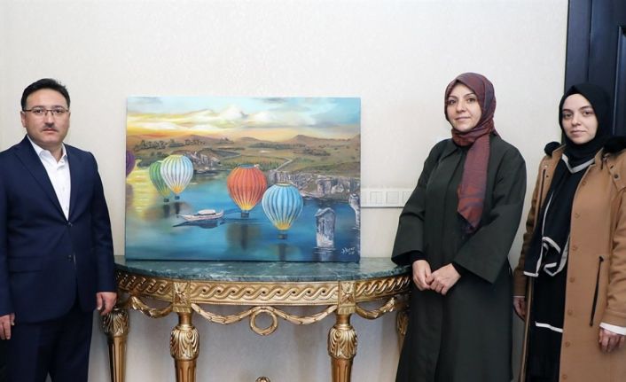 ‘Yetimler İftarı’ ile ünlenen ressam şimdide Afyonkarahisar’ı renklerle tanıtacak
