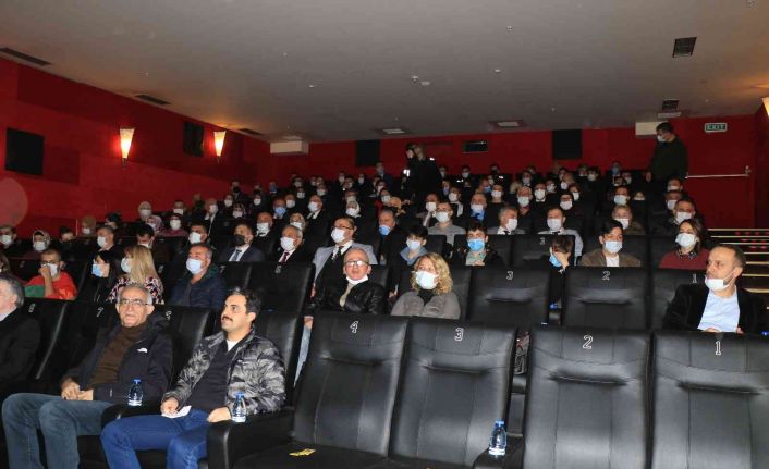 Zonguldak protokolü “Kesişme: İyi ki Varsın Eren” filmini izledi
