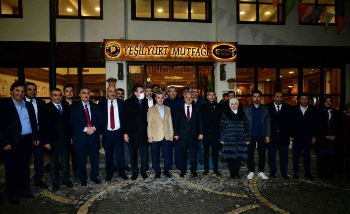 AK  Partili Demiröz, tarihi Yeşilyurt konaklarını inceledi