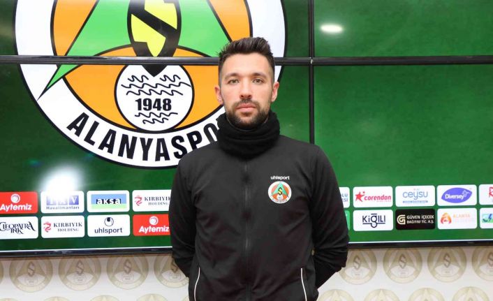 Alanyaspor Teknik Direktörü Farioli: “Pazar günü 2 takım da zorlu bir mücadele verecek”