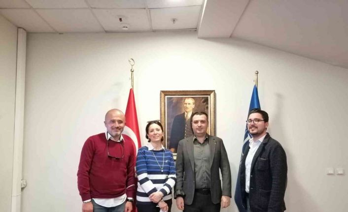 AÜ İletişim Fakültesi Dekan Yardımcısı Güdekli: “Sanata ve sanatçıya destek vermek öncelikli işlerimizden”