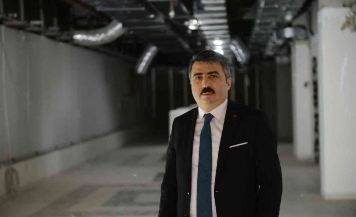 Barış Manço Kültür Merkezi’nin üstü modern kütüphane oluyor.