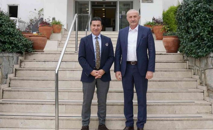 Başkan Atabay, Bodrum Belediye Başkanı Aras ile görüştü