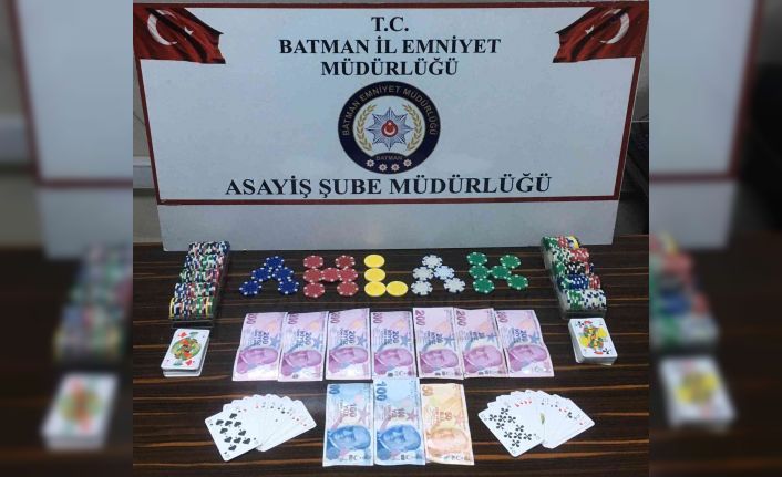 Batman’da kumar baskını: 10 kişiye 18 bin 190 lira para cezası