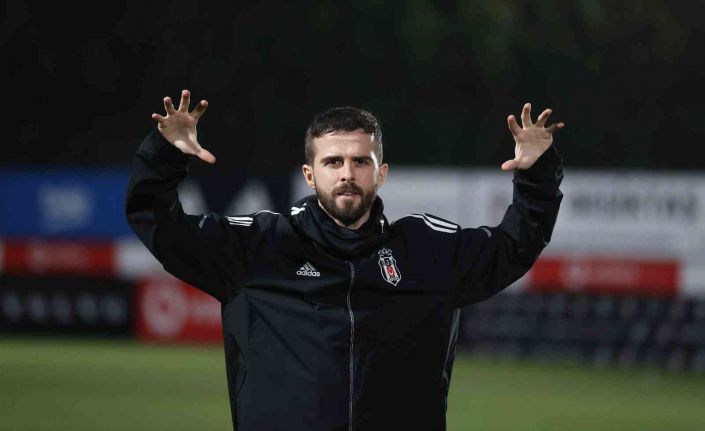 Beşiktaş’a Pjanic’ten kötü haber