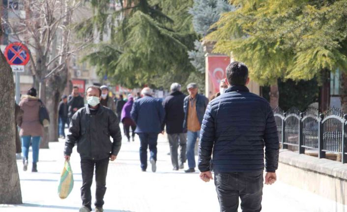 Burdur Covid-19 vaka sayısının en çok arttığı iller arasına girdi