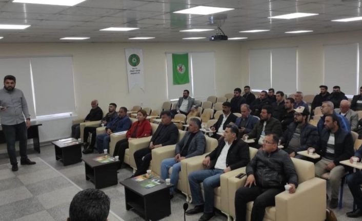 Çiftçiler, hastalıklara karşı bilgilendirildi