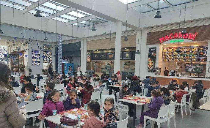 Çocuklarla yüzde 100 mutluluk