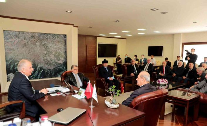 Denizli 9. Uluslararası Ege Aşıklar Bayramı öncesi aşıklardan Başkan Zolan’a ziyaret