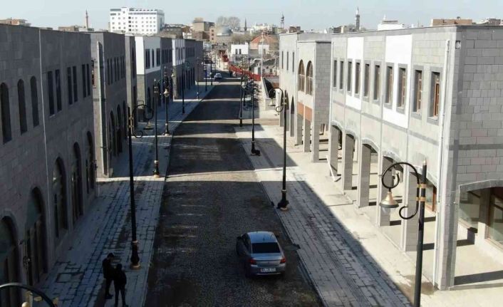 Diyarbakır’da Yenikapı Açık Hava Yaşam ve Kültür Merkezinde 52 dükkan kiralamaya sunuldu